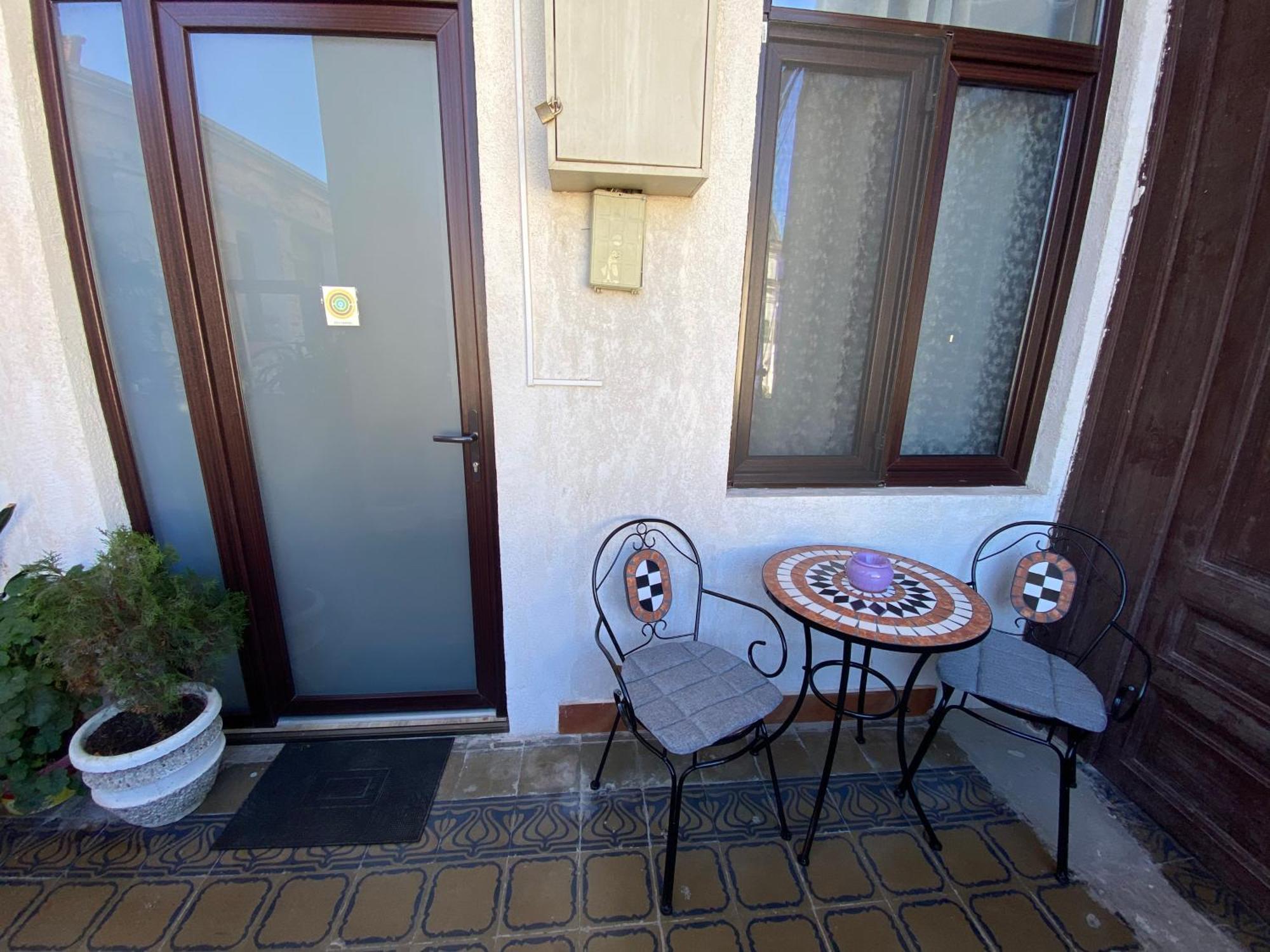City Center Apartman Satu Mare Eksteriør billede